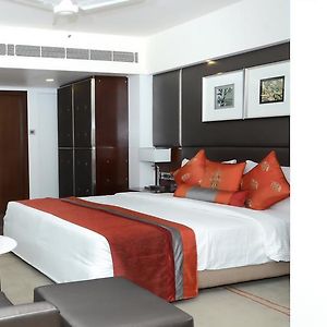 Club suite
